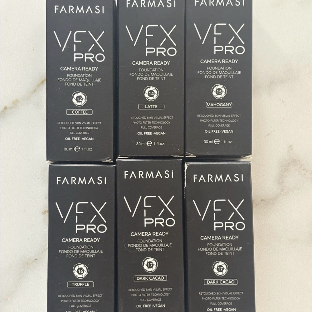 Farmasi NEW VFX Pro Foundation - 17 Dark Cacao - Picture 2 of 3